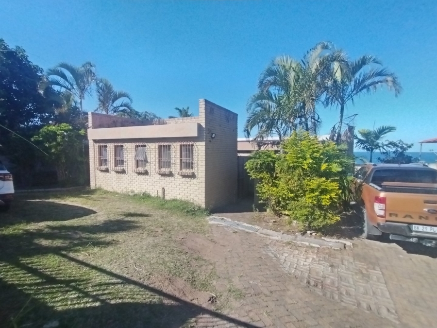 To Let 1 Bedroom Property for Rent in Uvongo KwaZulu-Natal