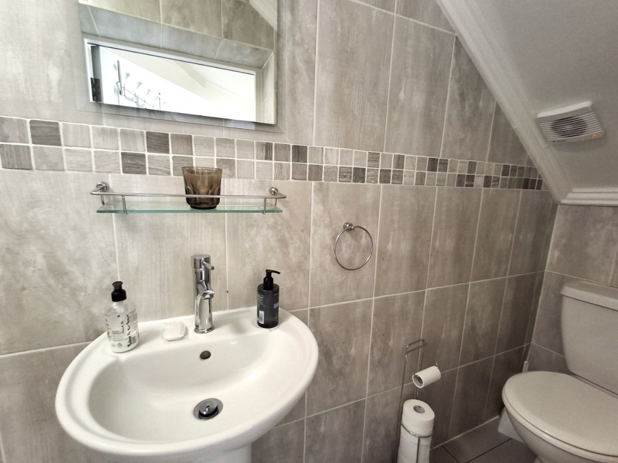 3 Bedroom Property for Sale in Port Edward KwaZulu-Natal