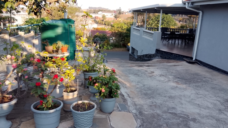  Bedroom Property for Sale in Tongaat KwaZulu-Natal