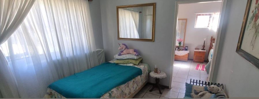 To Let 3 Bedroom Property for Rent in Hibberdene KwaZulu-Natal
