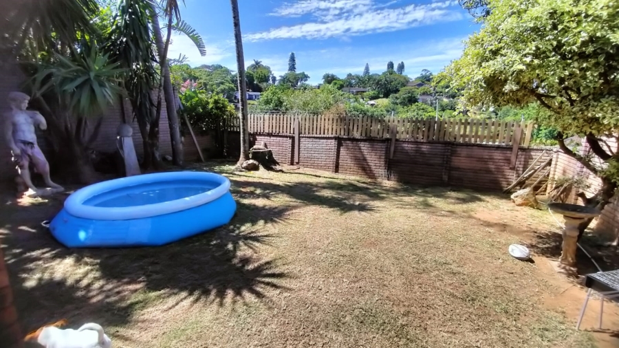 2 Bedroom Property for Sale in Amanzimtoti KwaZulu-Natal