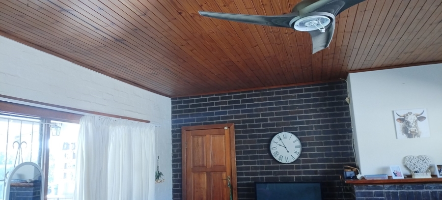 4 Bedroom Property for Sale in Merrivale Heights KwaZulu-Natal