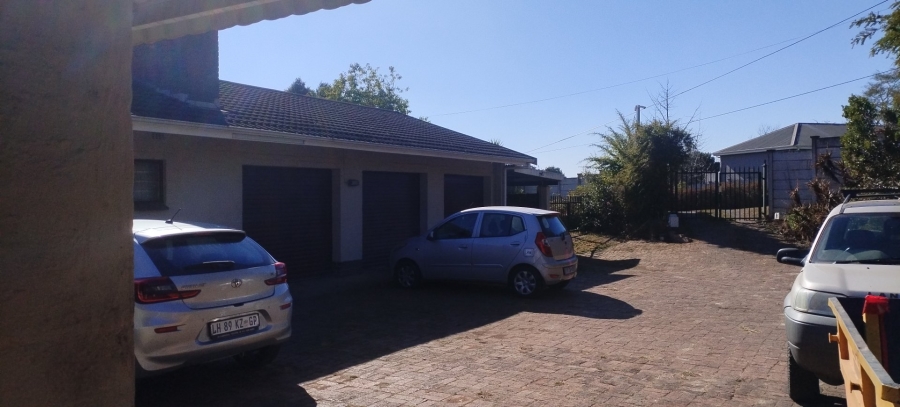 4 Bedroom Property for Sale in Merrivale Heights KwaZulu-Natal