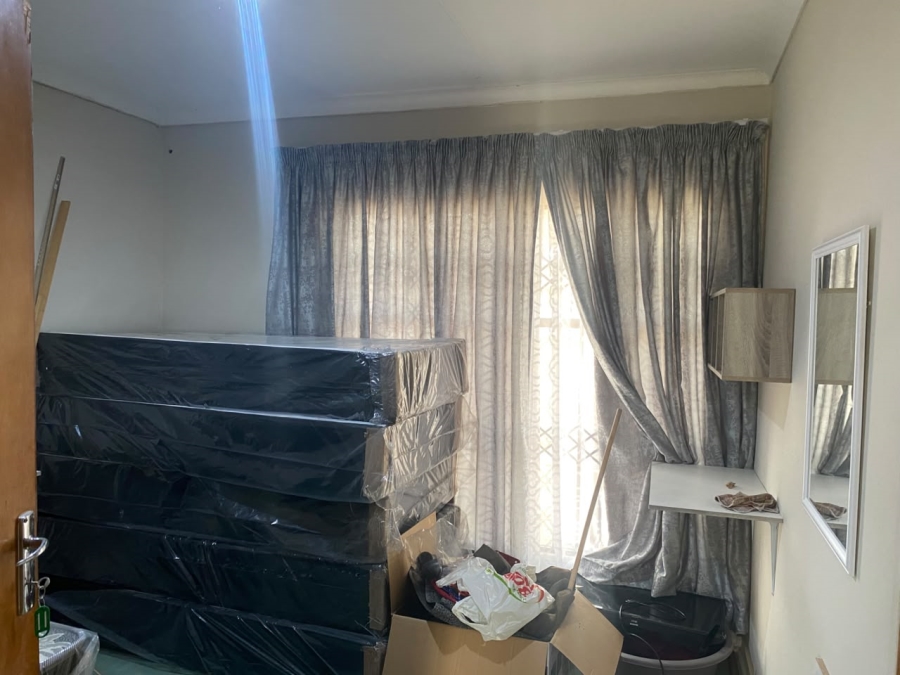 4 Bedroom Property for Sale in Ncandu Park KwaZulu-Natal