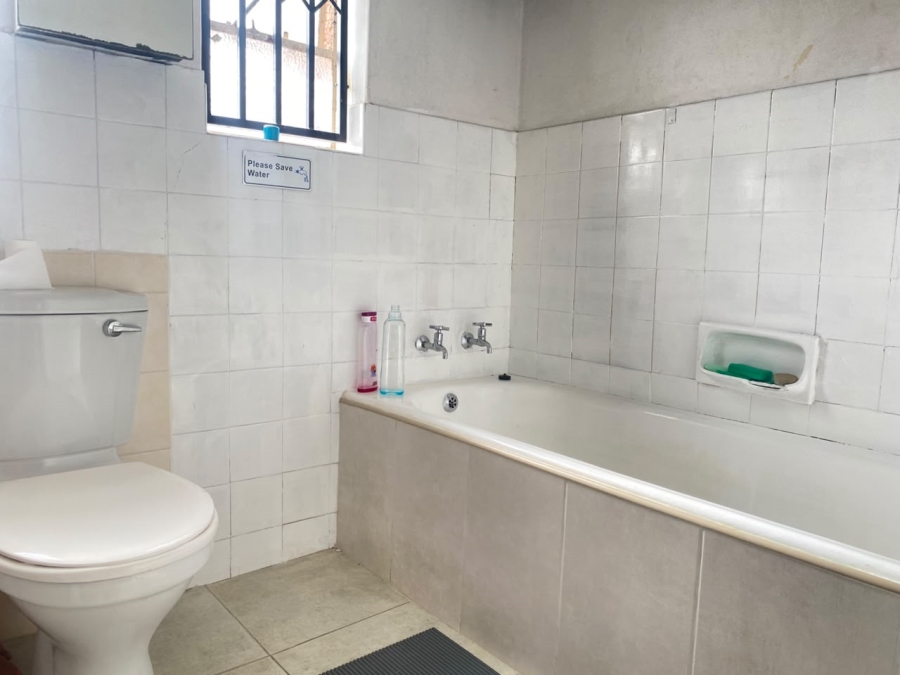 4 Bedroom Property for Sale in Ncandu Park KwaZulu-Natal