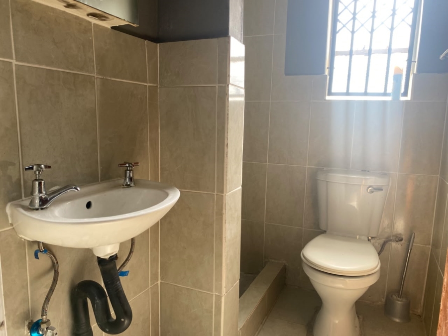 4 Bedroom Property for Sale in Ncandu Park KwaZulu-Natal