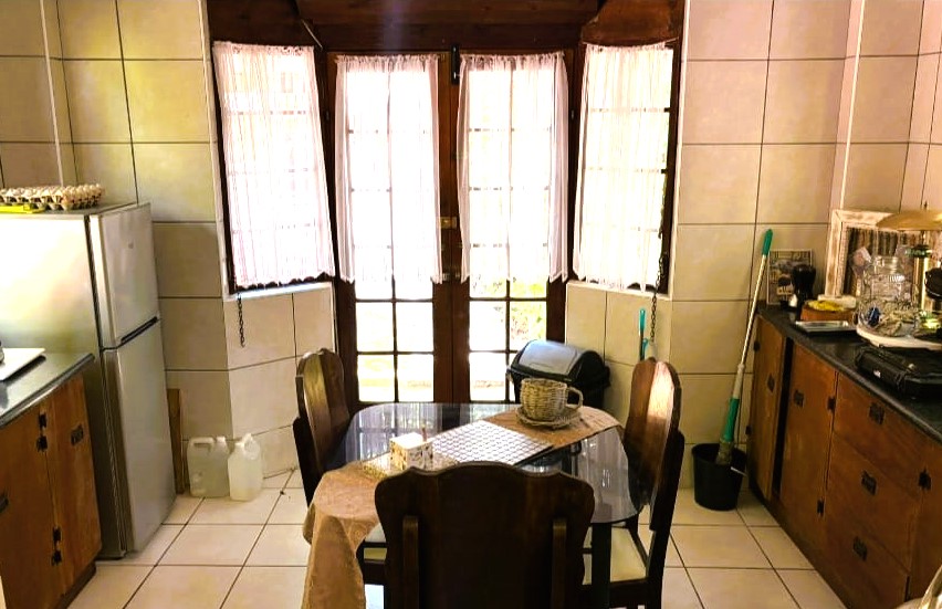 To Let 3 Bedroom Property for Rent in Hibberdene KwaZulu-Natal