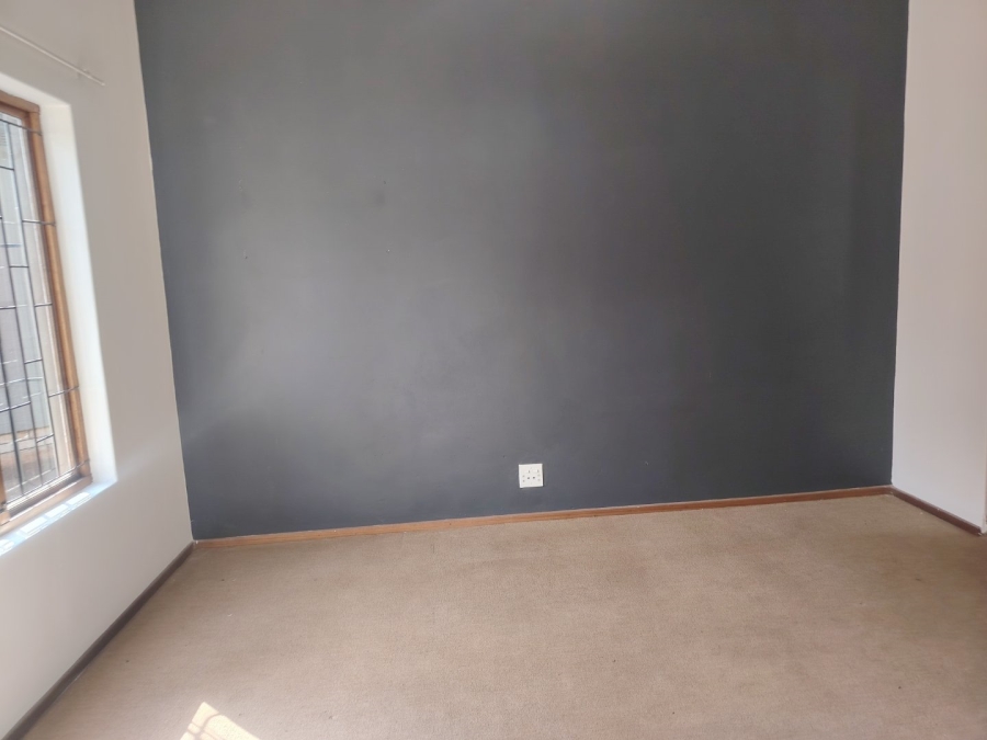 3 Bedroom Property for Sale in Hillcrest Park KwaZulu-Natal