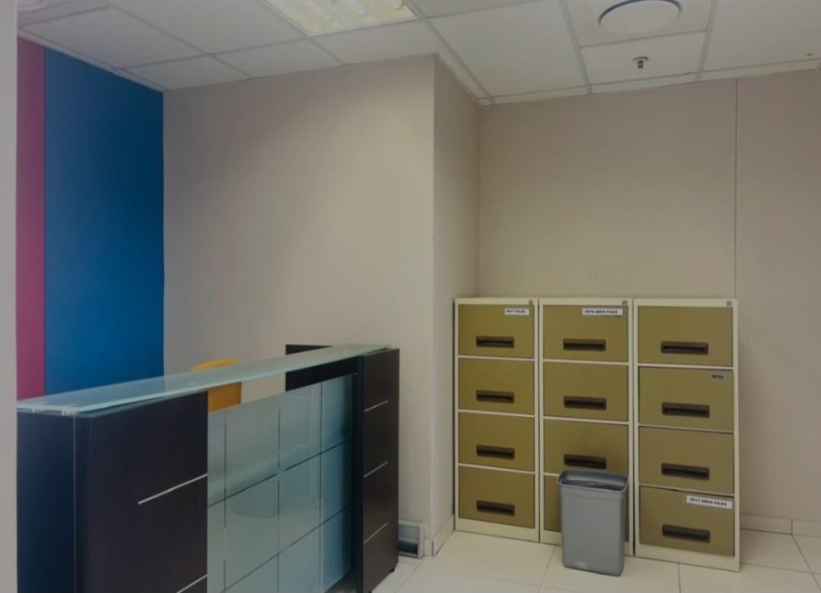 To Let Commercial Property for Rent in South Beach KwaZulu-Natal