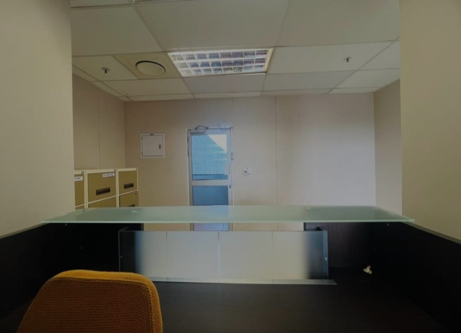 To Let Commercial Property for Rent in South Beach KwaZulu-Natal