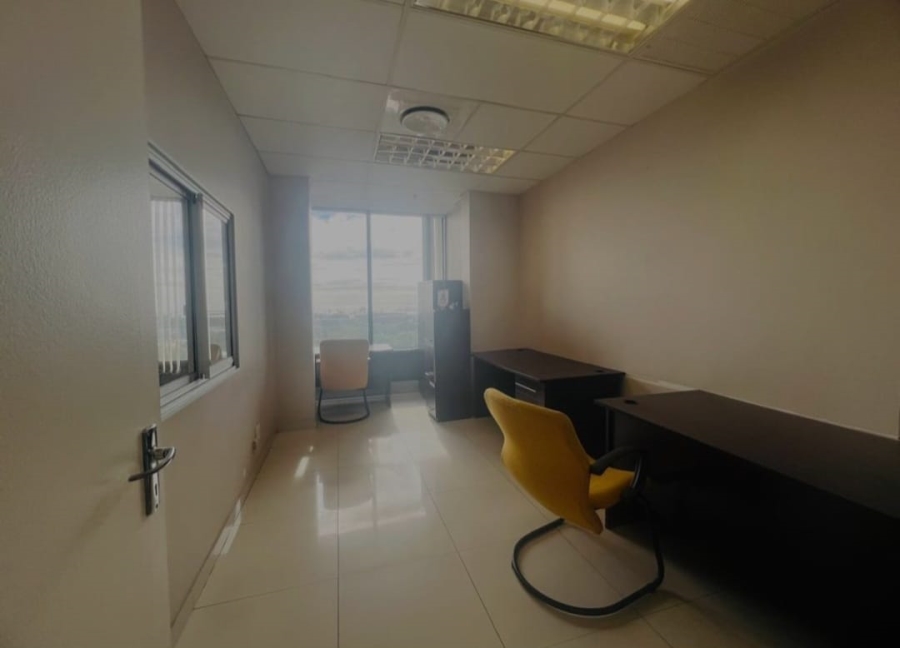 To Let Commercial Property for Rent in South Beach KwaZulu-Natal
