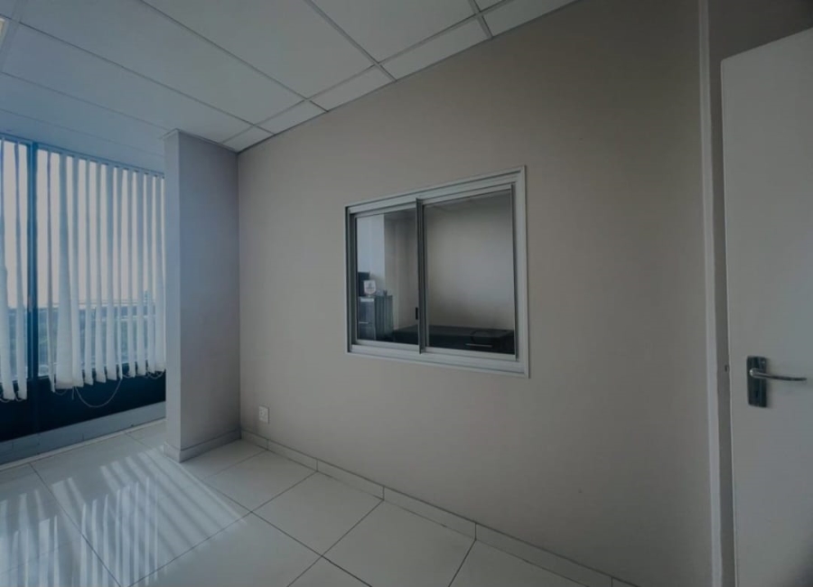 To Let Commercial Property for Rent in South Beach KwaZulu-Natal
