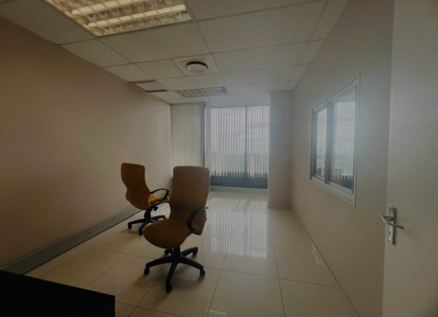 To Let Commercial Property for Rent in South Beach KwaZulu-Natal