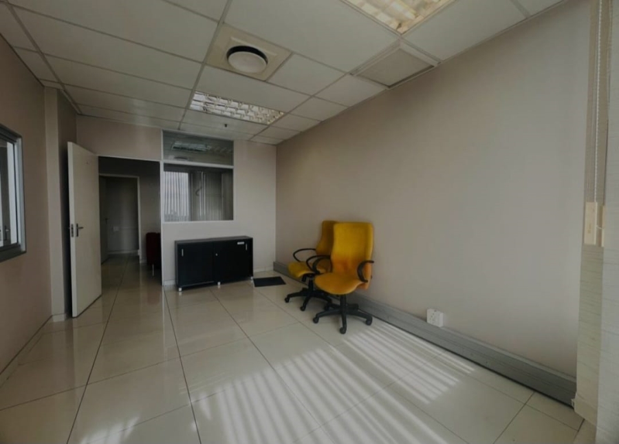 To Let Commercial Property for Rent in South Beach KwaZulu-Natal