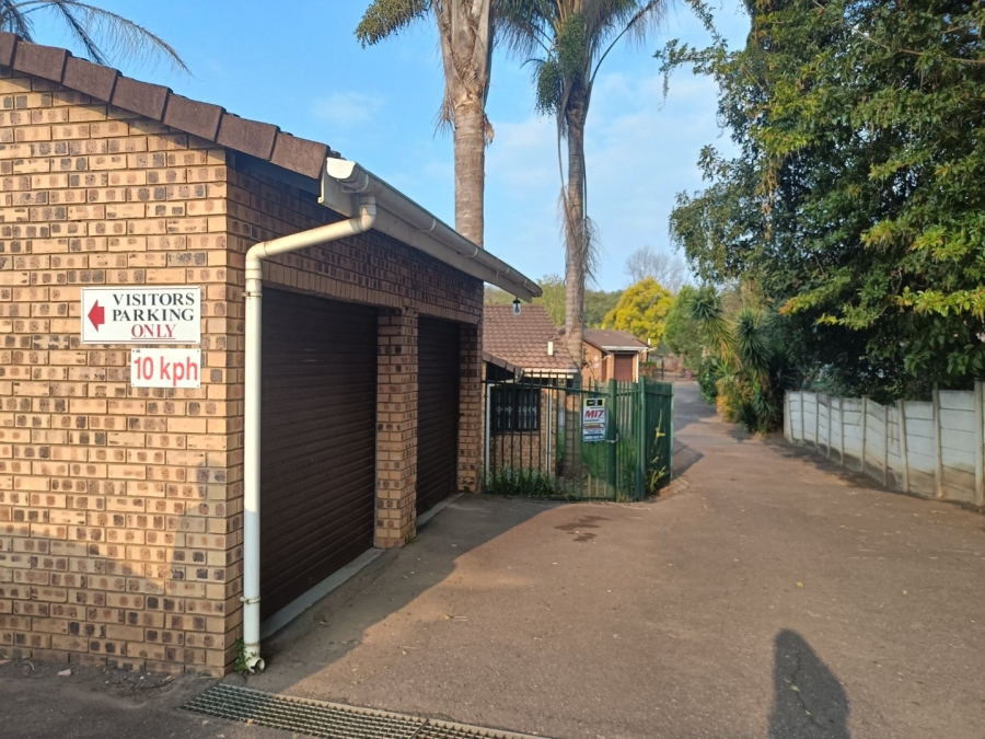 3 Bedroom Property for Sale in Scottsville KwaZulu-Natal