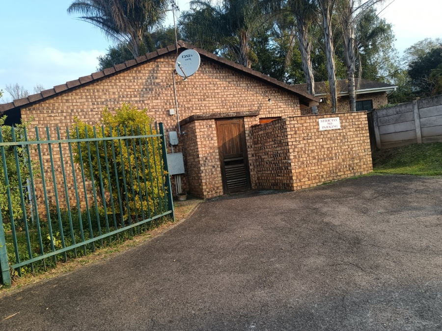 3 Bedroom Property for Sale in Scottsville KwaZulu-Natal