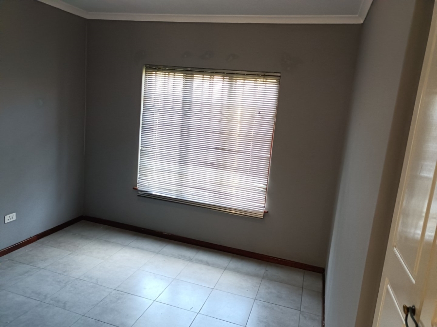 3 Bedroom Property for Sale in Scottsville KwaZulu-Natal