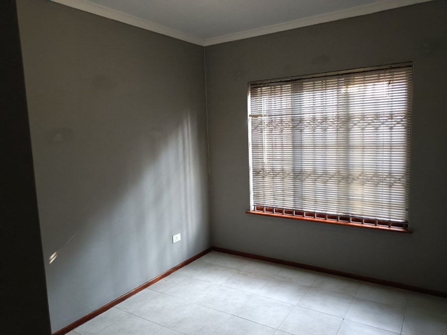3 Bedroom Property for Sale in Scottsville KwaZulu-Natal