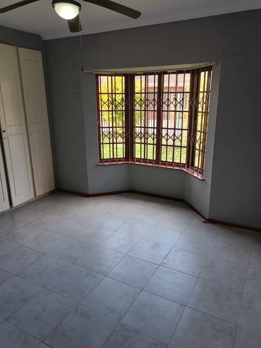 3 Bedroom Property for Sale in Scottsville KwaZulu-Natal