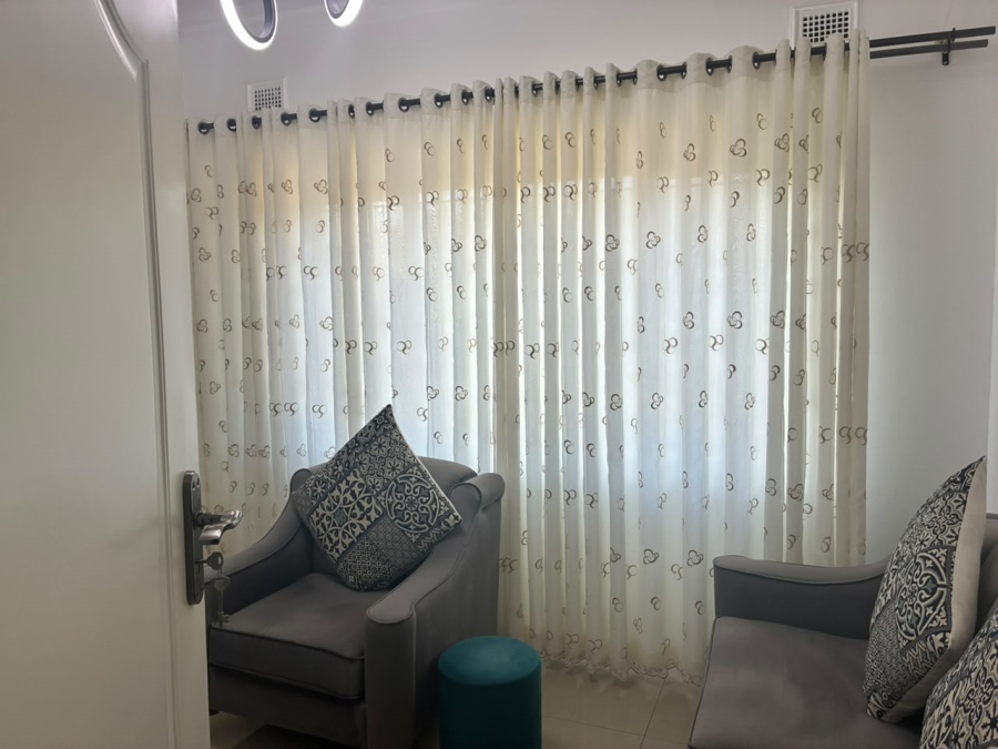 8 Bedroom Property for Sale in Stanger Manor KwaZulu-Natal