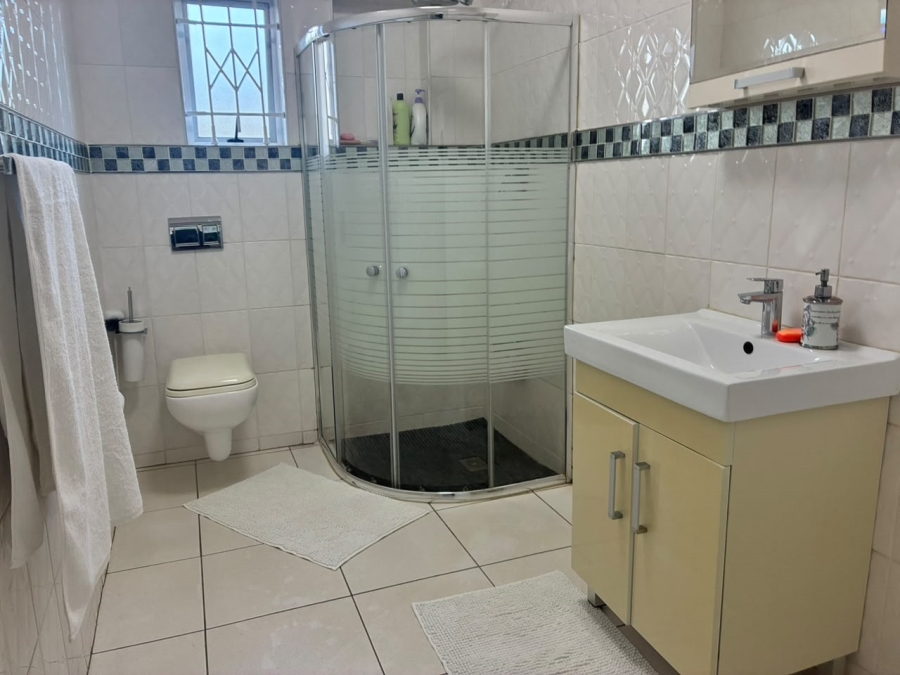 8 Bedroom Property for Sale in Stanger Manor KwaZulu-Natal
