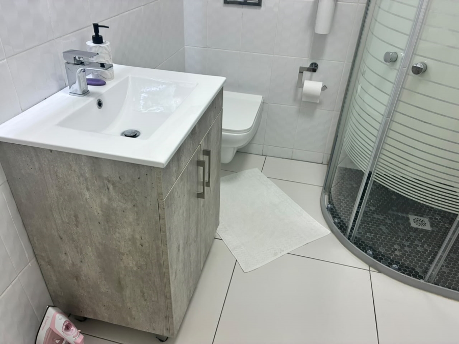 8 Bedroom Property for Sale in Stanger Manor KwaZulu-Natal
