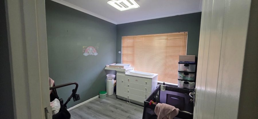 3 Bedroom Property for Sale in Queensburgh KwaZulu-Natal