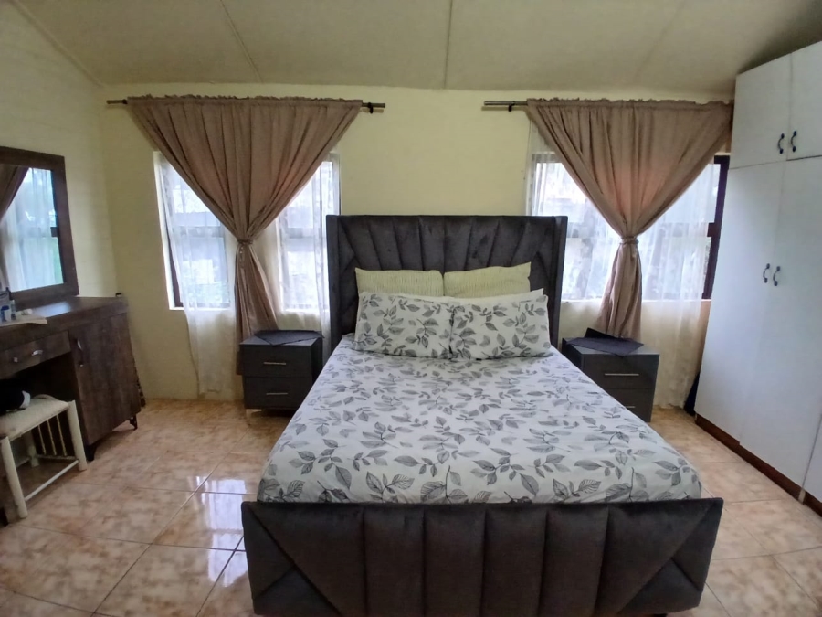 2 Bedroom Property for Sale in Pinetown KwaZulu-Natal