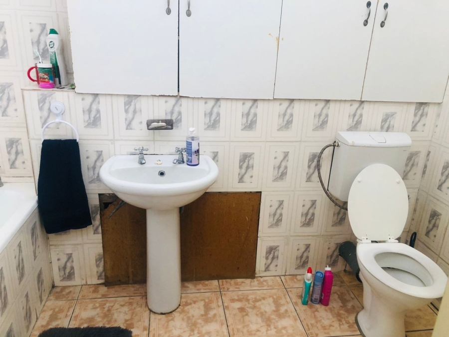 2 Bedroom Property for Sale in Pinetown KwaZulu-Natal