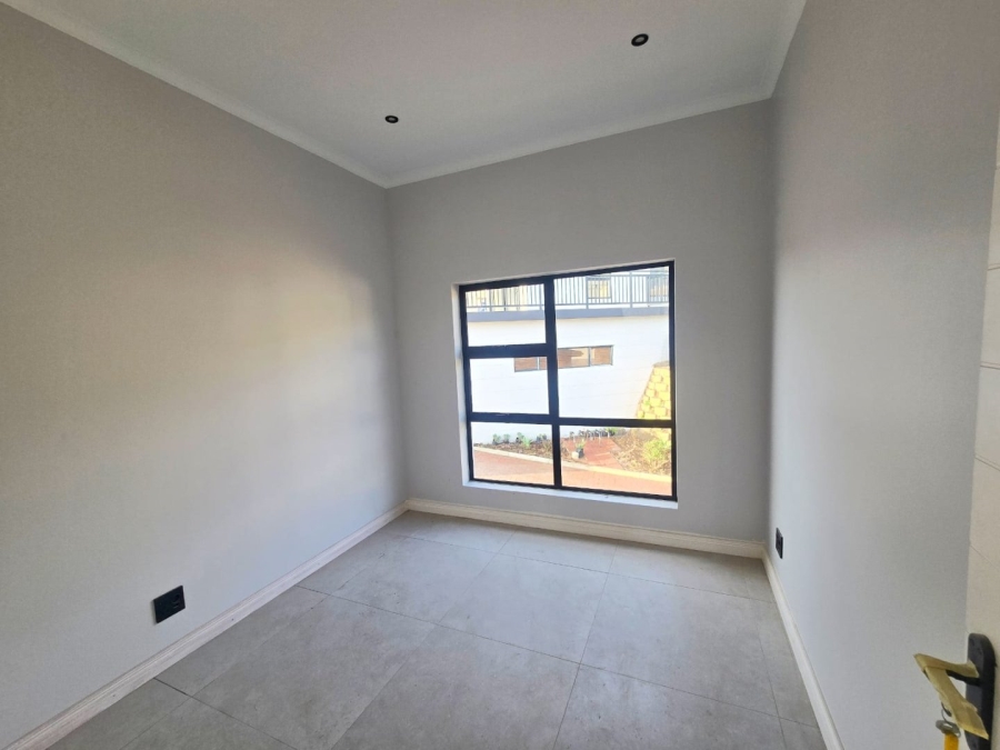 3 Bedroom Property for Sale in Palm Lakes Estate KwaZulu-Natal