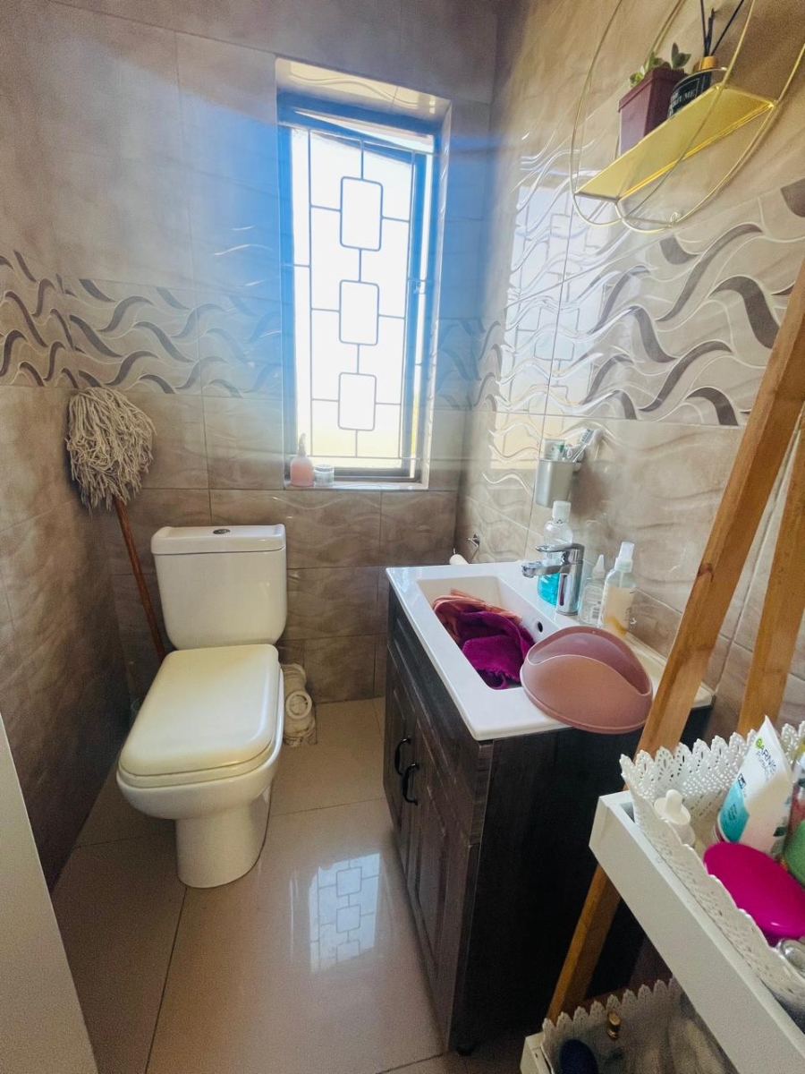 3 Bedroom Property for Sale in Carrington Heights KwaZulu-Natal