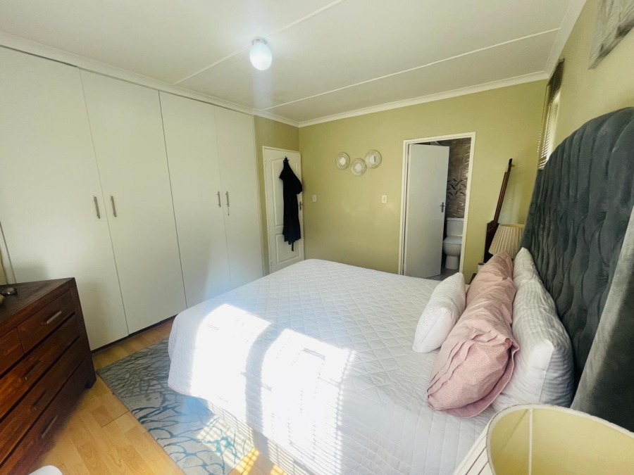 3 Bedroom Property for Sale in Carrington Heights KwaZulu-Natal