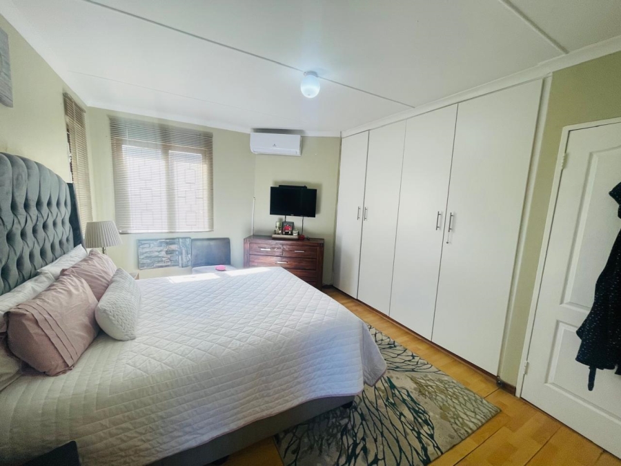 3 Bedroom Property for Sale in Carrington Heights KwaZulu-Natal