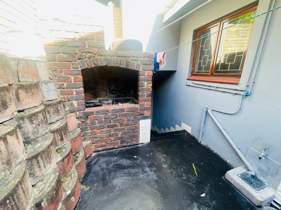 3 Bedroom Property for Sale in Carrington Heights KwaZulu-Natal