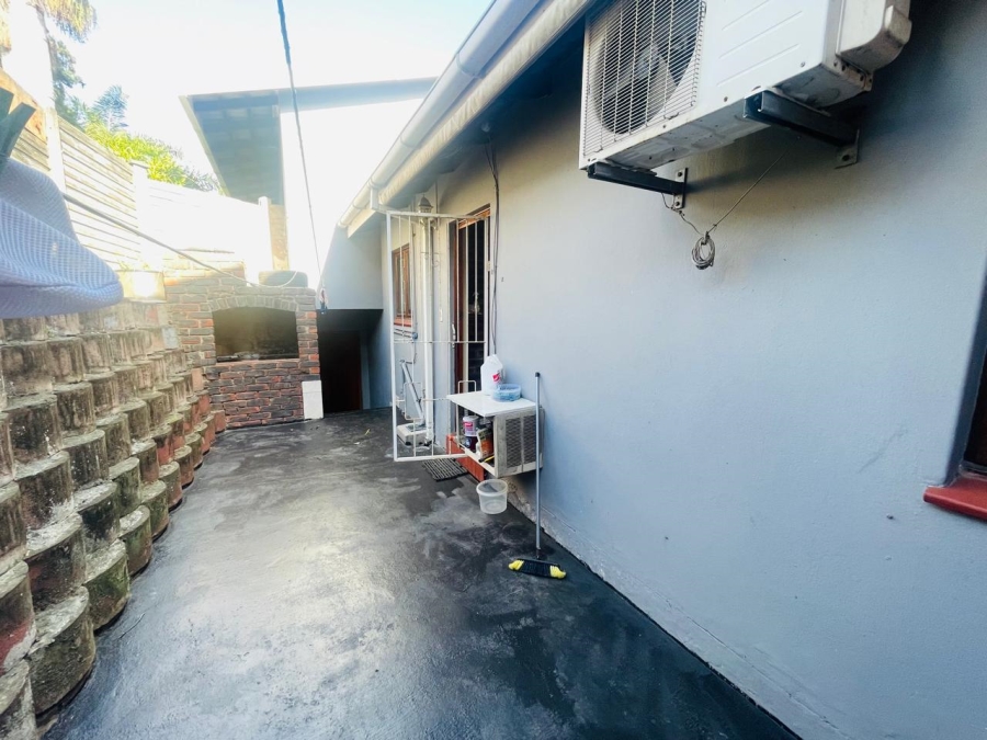 3 Bedroom Property for Sale in Carrington Heights KwaZulu-Natal