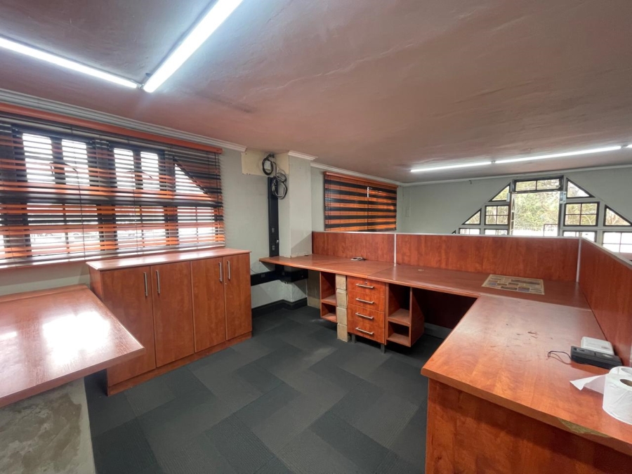 To Let Commercial Property for Rent in Camperdown KwaZulu-Natal