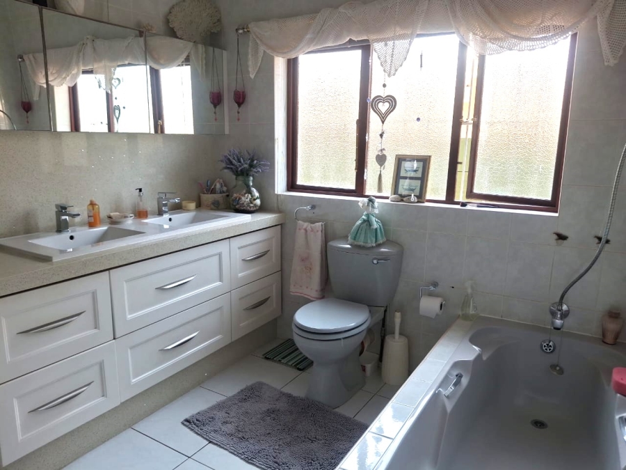 3 Bedroom Property for Sale in Ramsgate KwaZulu-Natal
