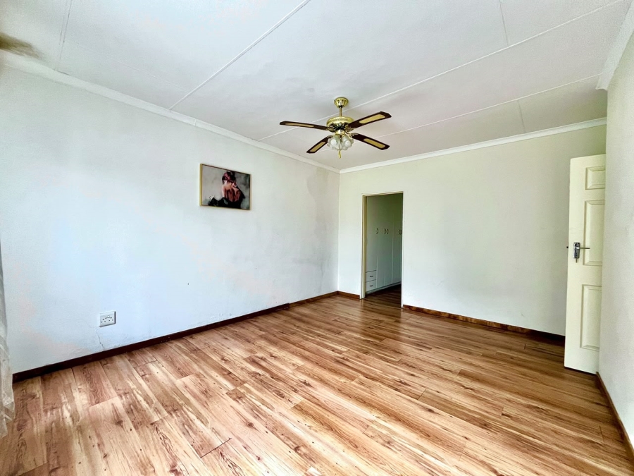 3 Bedroom Property for Sale in Signal Hill KwaZulu-Natal