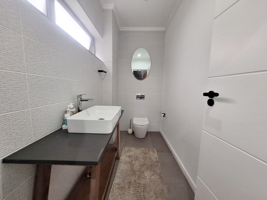 3 Bedroom Property for Sale in Palm Lakes Estate KwaZulu-Natal