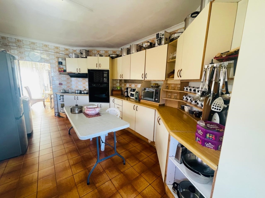 4 Bedroom Property for Sale in Isipingo Hills KwaZulu-Natal