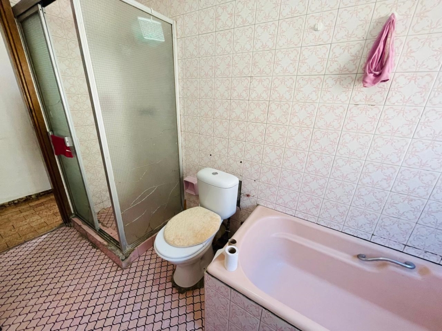 4 Bedroom Property for Sale in Isipingo Hills KwaZulu-Natal