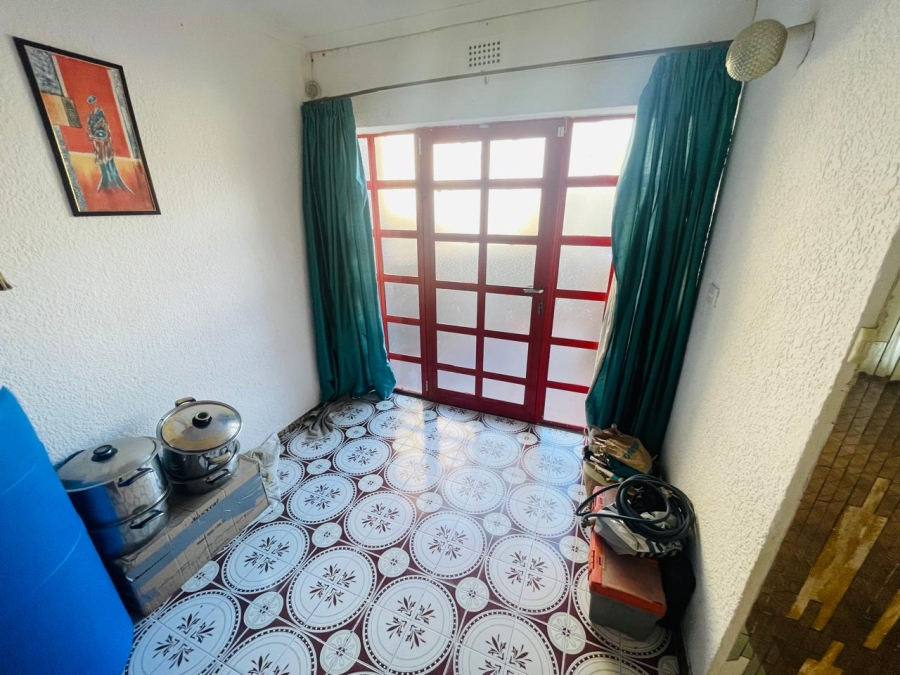 4 Bedroom Property for Sale in Isipingo Hills KwaZulu-Natal