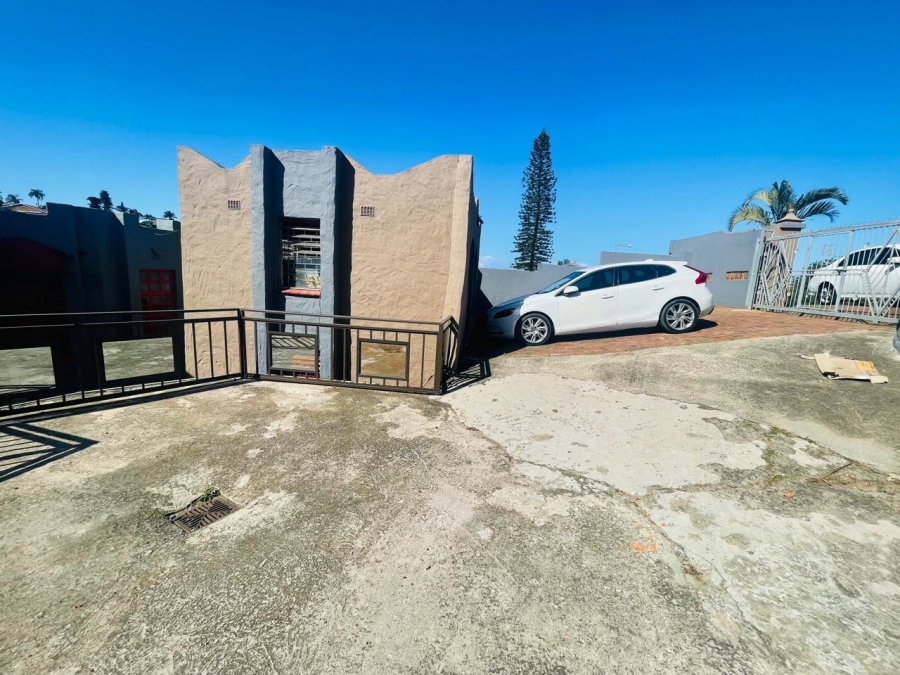 4 Bedroom Property for Sale in Isipingo Hills KwaZulu-Natal