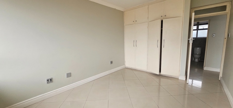 1 Bedroom Property for Sale in North Beach KwaZulu-Natal