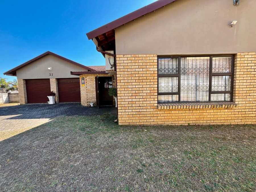 3 Bedroom Property for Sale in Aviary Hill KwaZulu-Natal