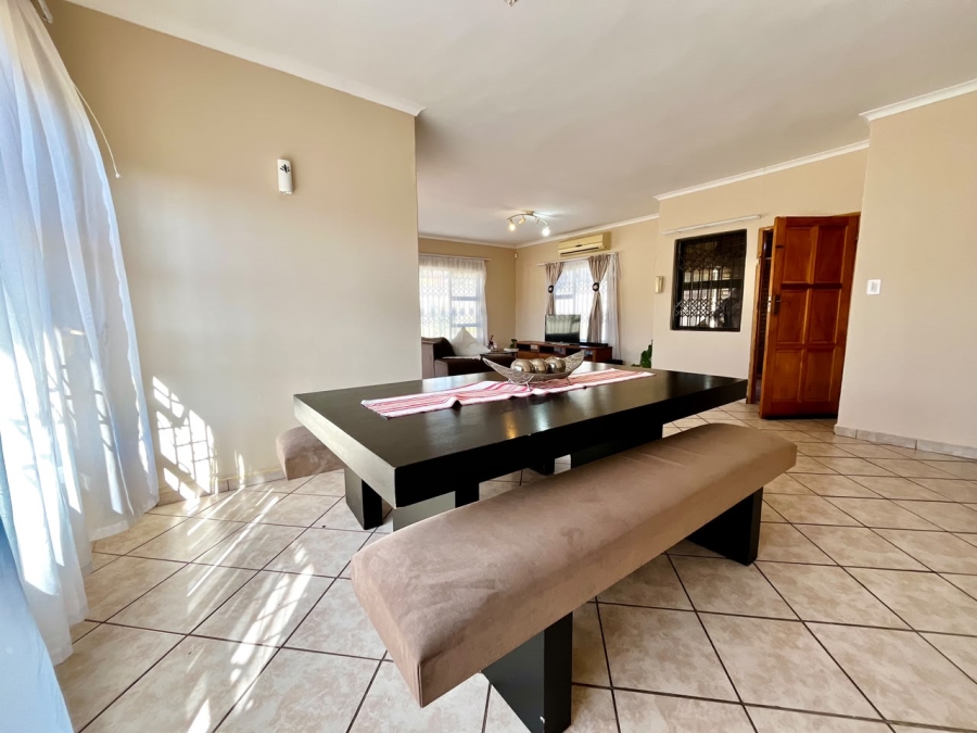 3 Bedroom Property for Sale in Aviary Hill KwaZulu-Natal