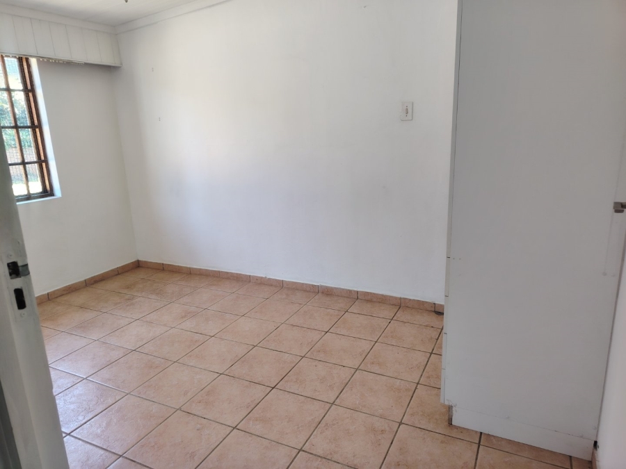 3 Bedroom Property for Sale in Waterfall KwaZulu-Natal