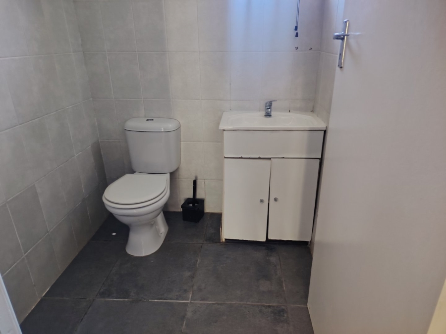 3 Bedroom Property for Sale in Waterfall KwaZulu-Natal