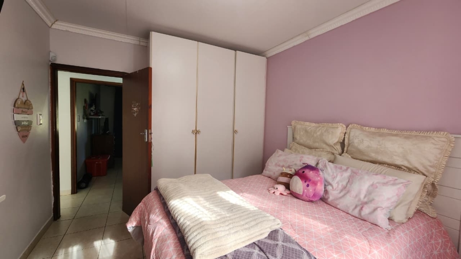 3 Bedroom Property for Sale in Umtentweni KwaZulu-Natal