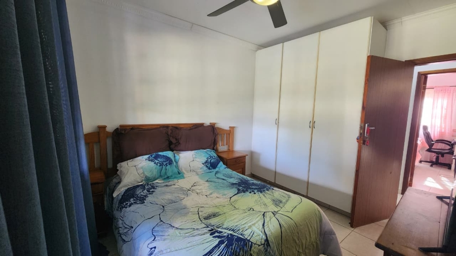 3 Bedroom Property for Sale in Umtentweni KwaZulu-Natal